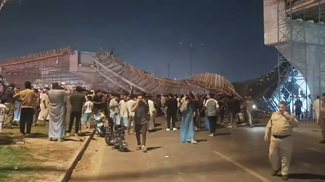 Iraq: Sập cầu đang xây, nhiều người thương vong